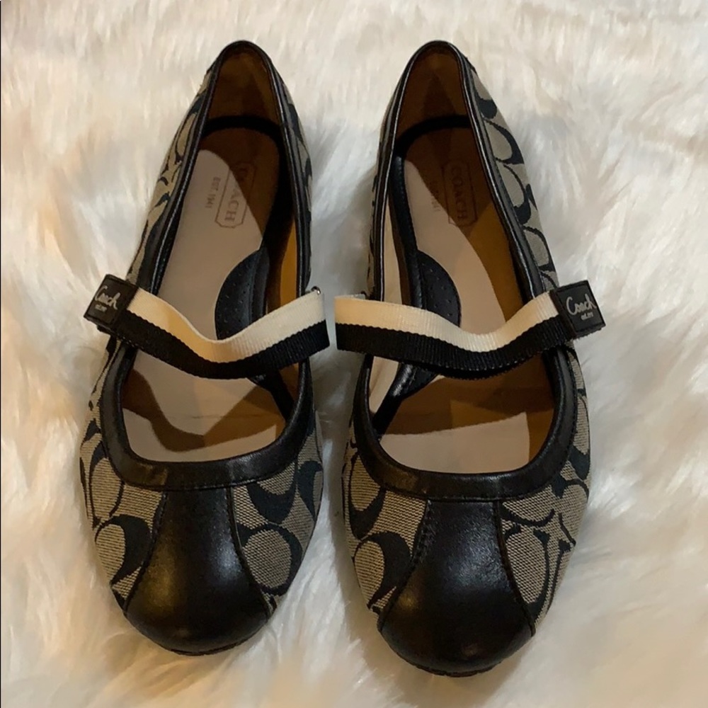 Coach Black Monogram Driving Shoe Size 10.